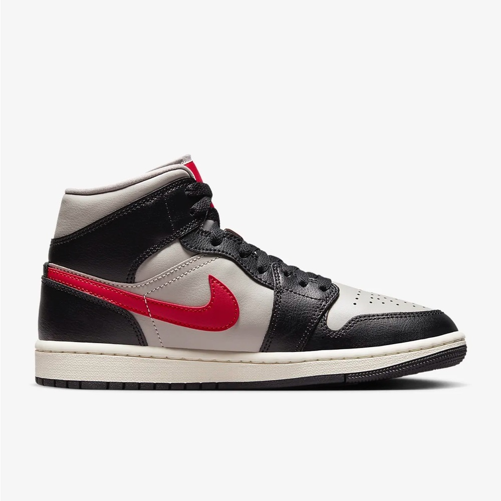 Nike™️ Retro Air Jordan 1 Mid Black and Red